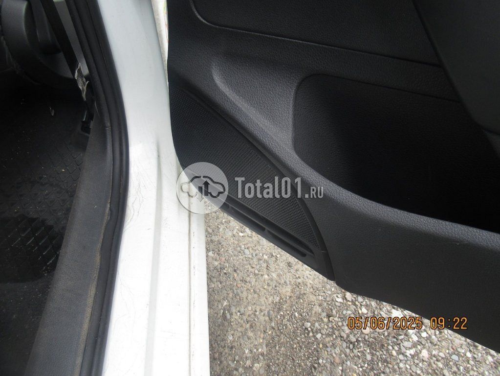 Фото Volkswagen Polo 168