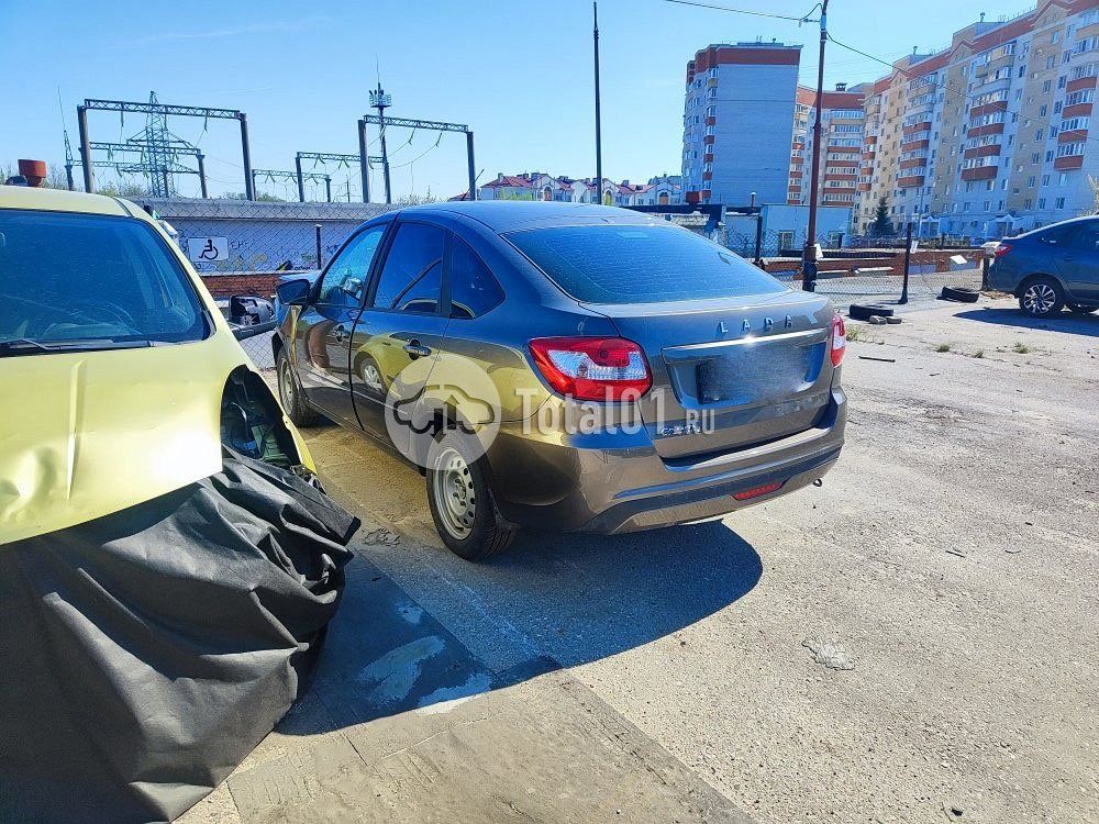Фото ВАЗ (LADA) Granta 82
