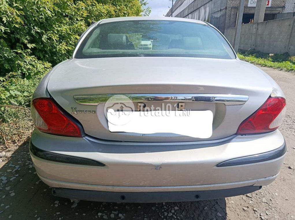 Фото Jaguar X-type 8