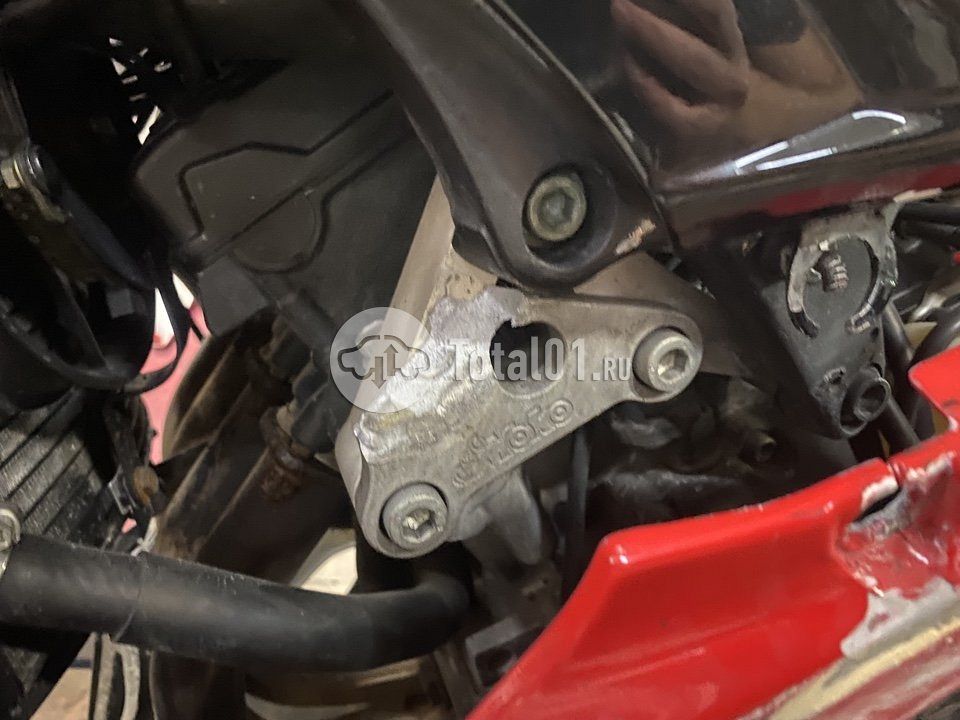 Фото Yamaha YZF-R6 32