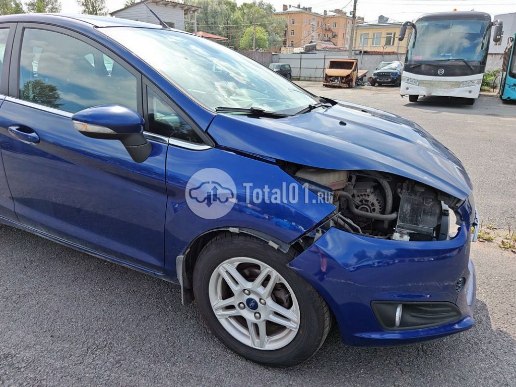 Фото Ford Fiesta 14