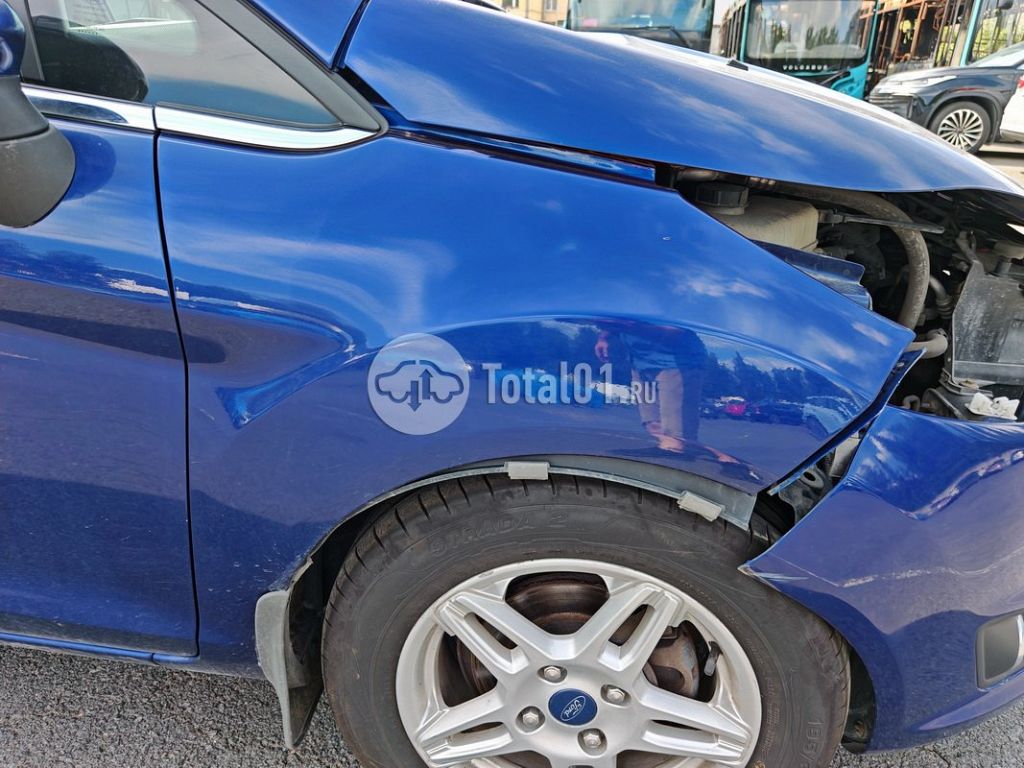 Фото Ford Fiesta 16