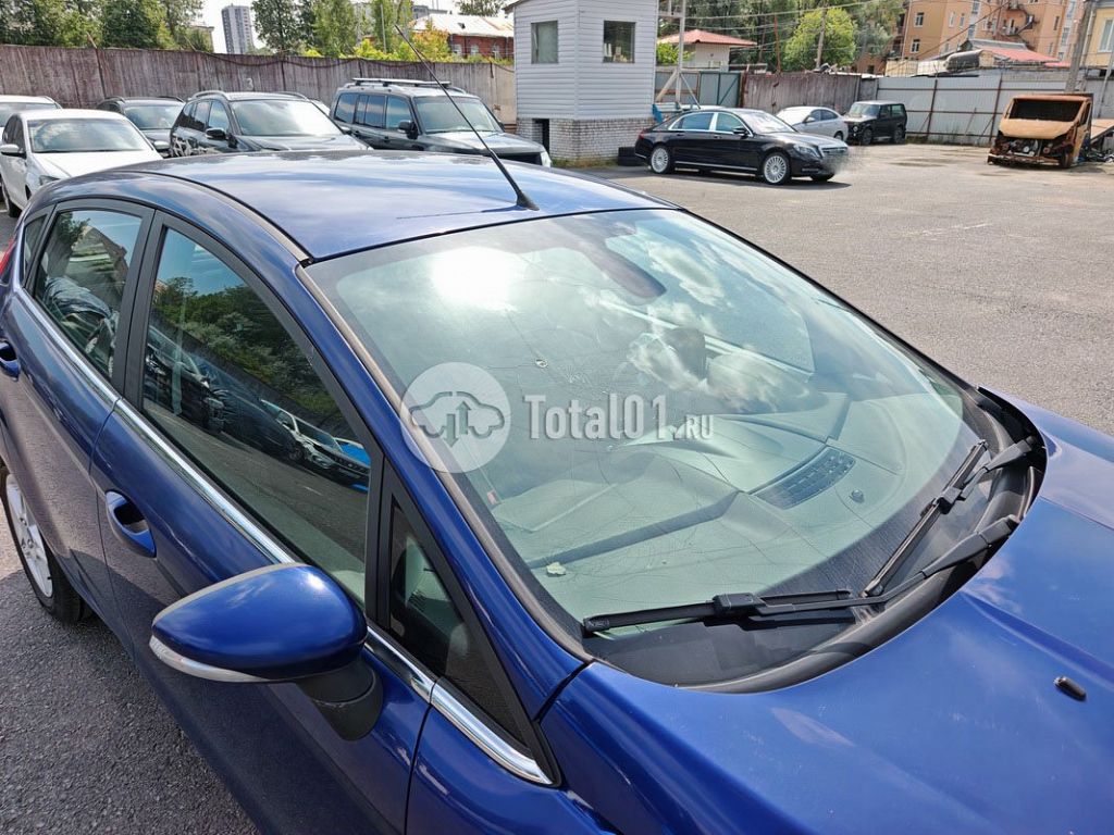 Фото Ford Fiesta 18