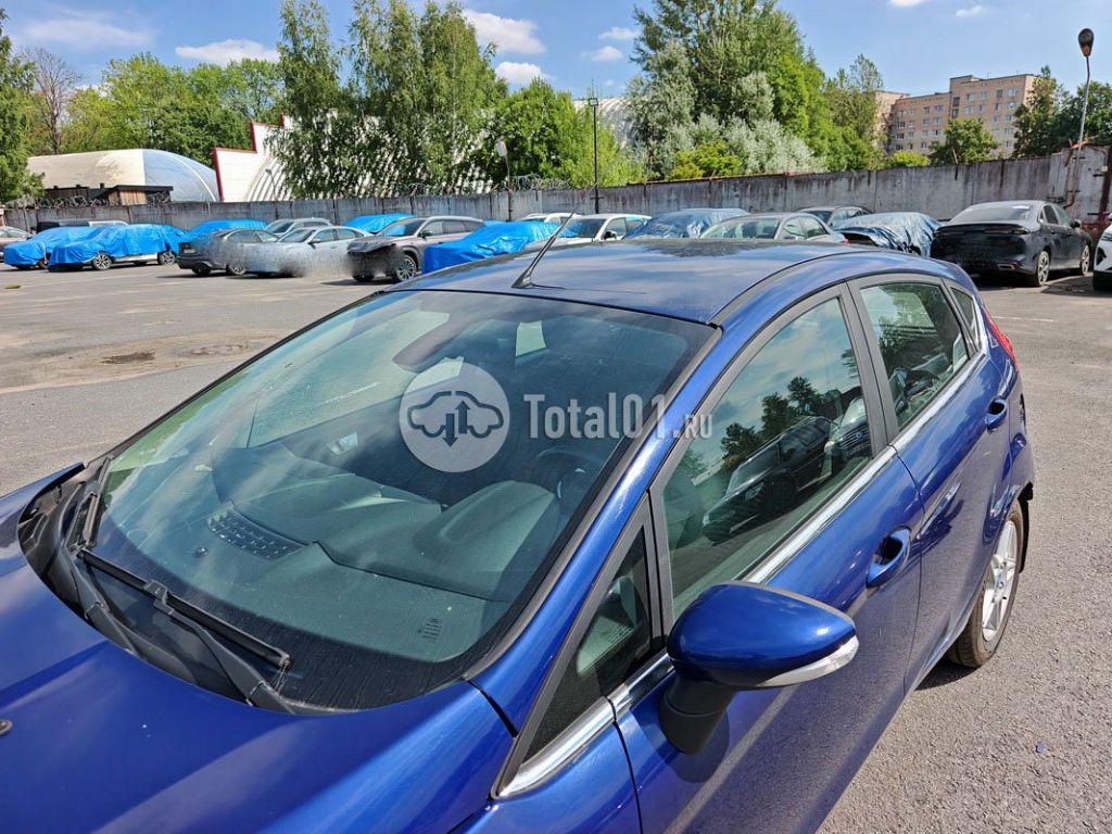 Фото Ford Fiesta 42