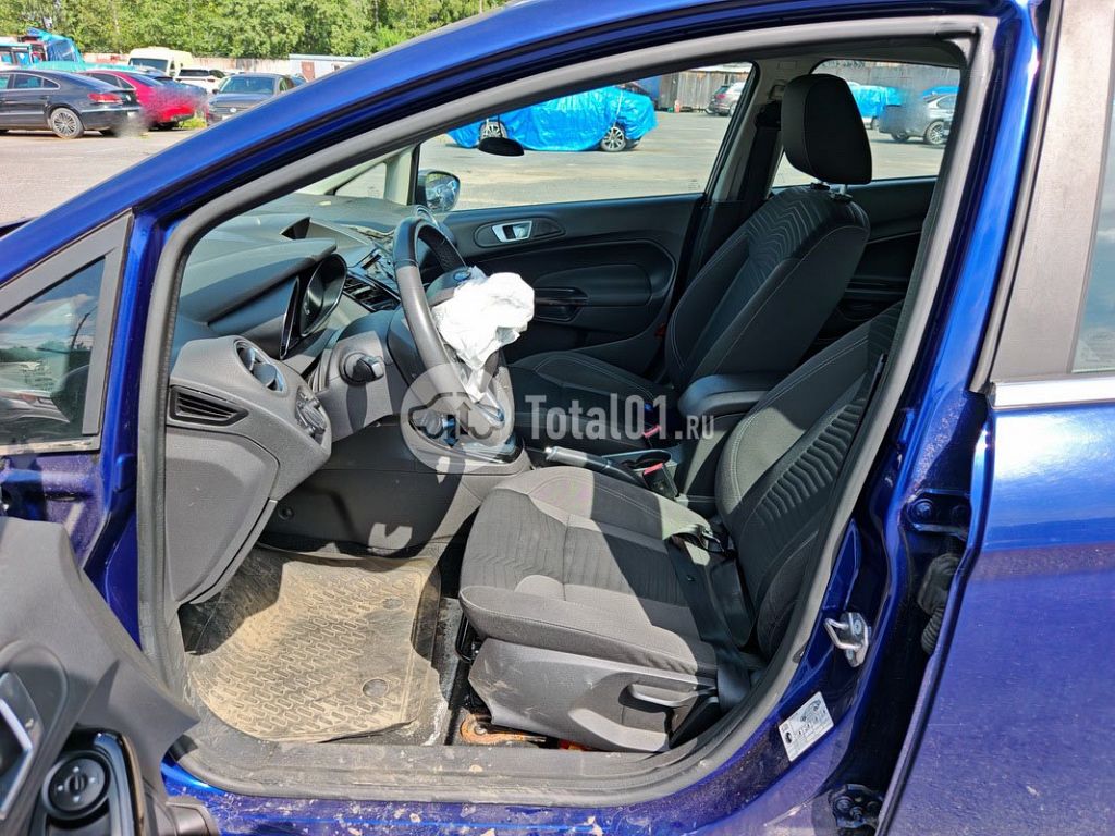 Фото Ford Fiesta 64