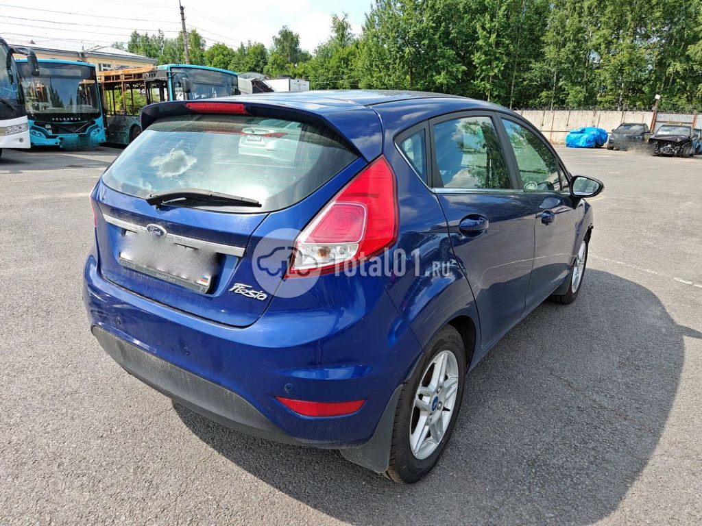 Фото Ford Fiesta 68