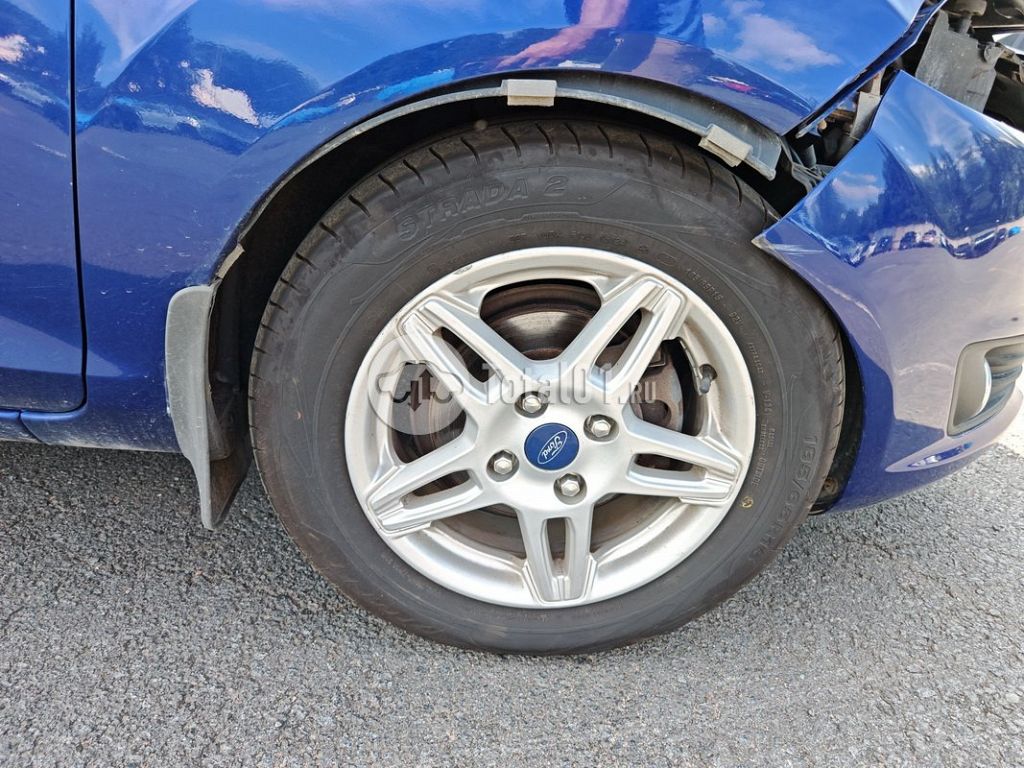 Фото Ford Fiesta 146