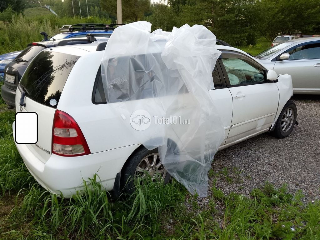 Фото Toyota Corolla Fielder 4