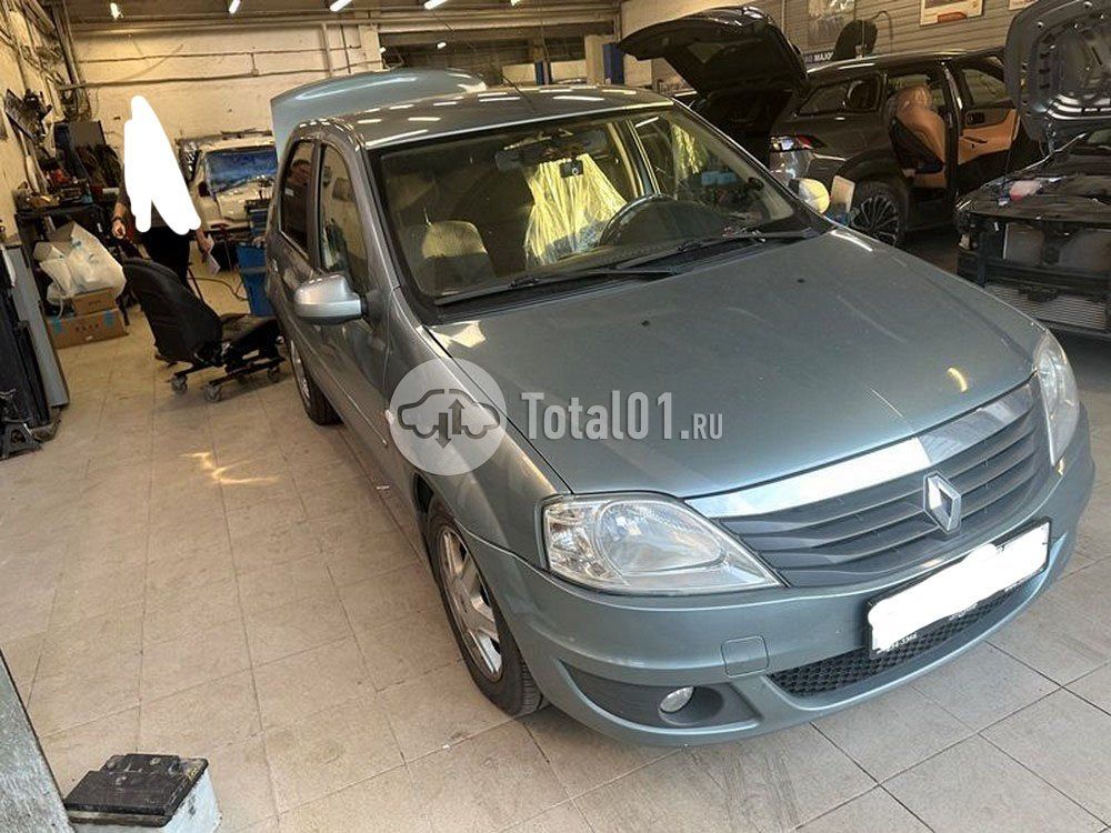 Фото Renault Logan 8
