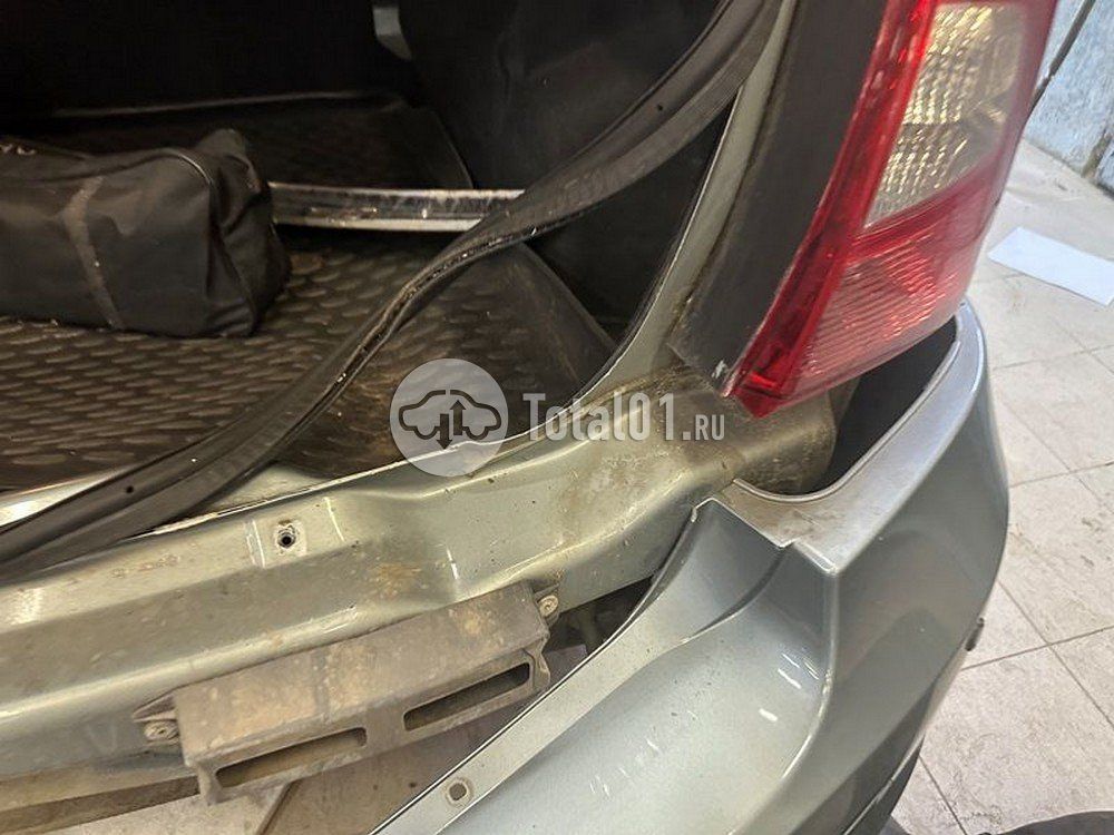 Фото Renault Logan 144