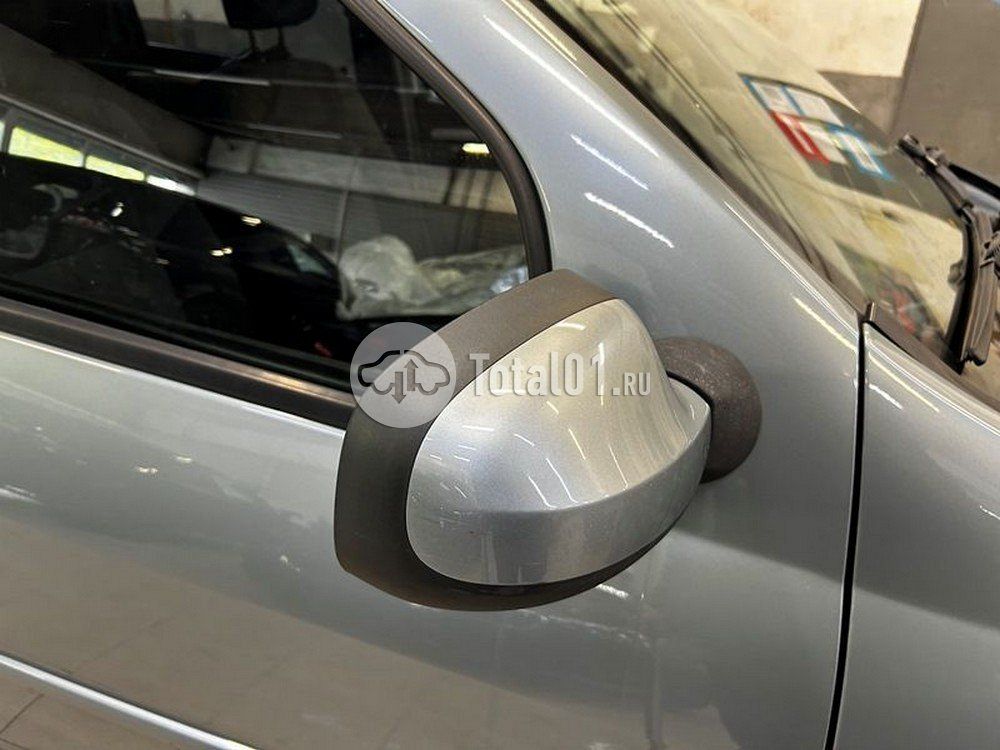 Фото Renault Logan 254
