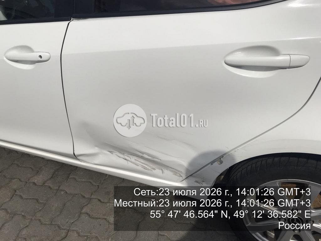 Фото Mazda 2 18
