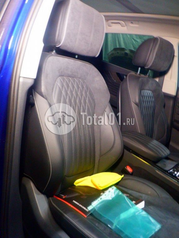 Фото Hongqi HS5 28