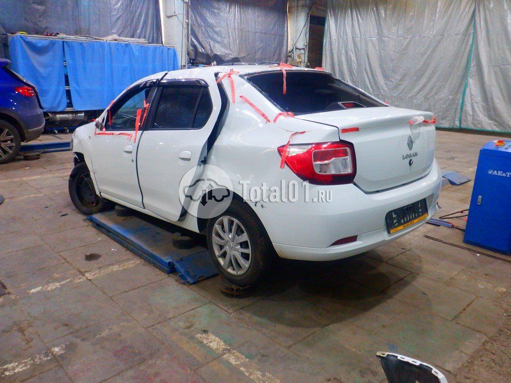 Фото Renault Logan 10