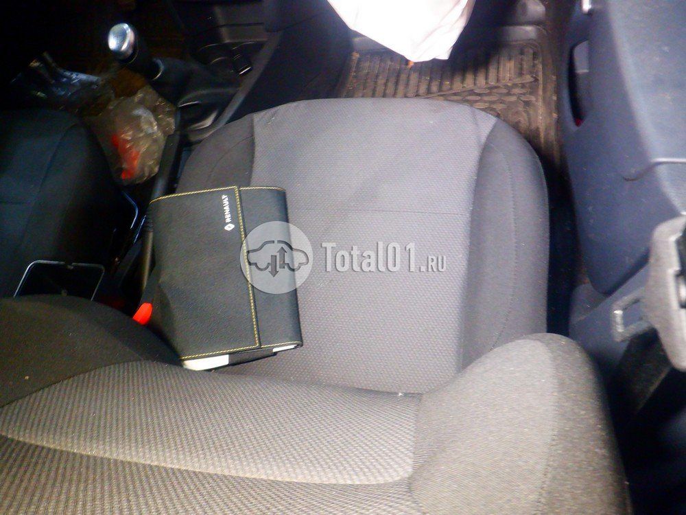 Фото Renault Logan 36