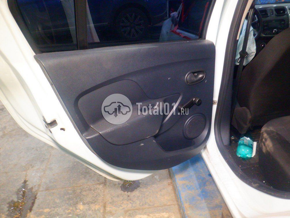 Фото Renault Logan 52