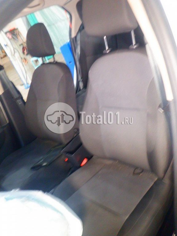 Фото Renault Logan 70