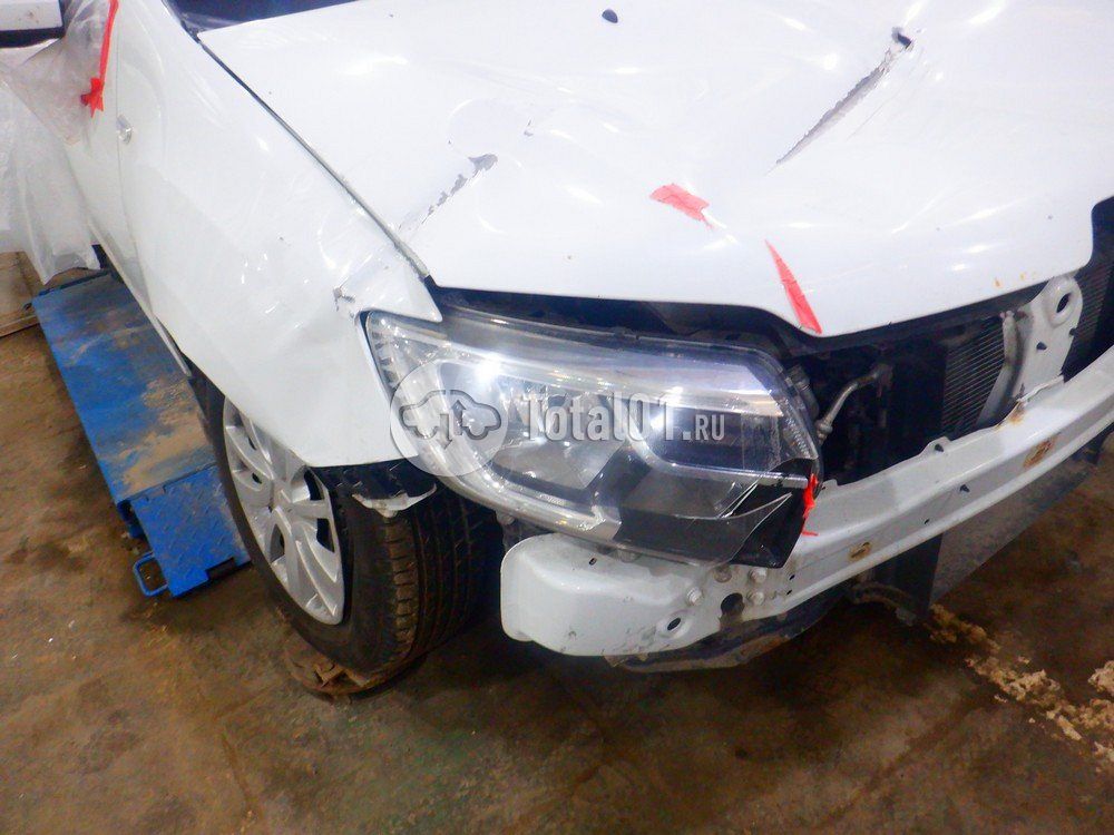 Фото Renault Logan 92