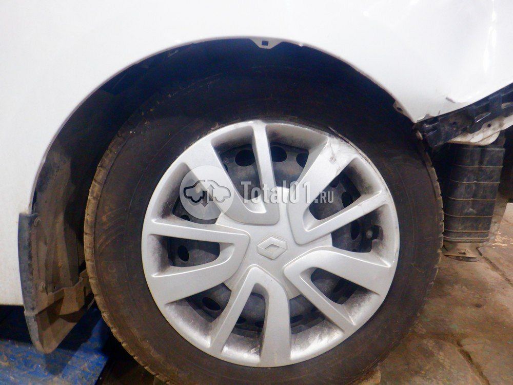 Фото Renault Logan 162