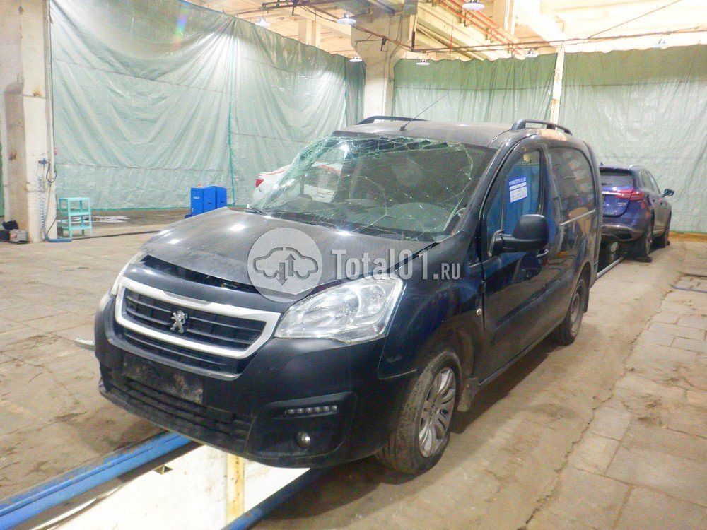 Фото Peugeot Partner 4