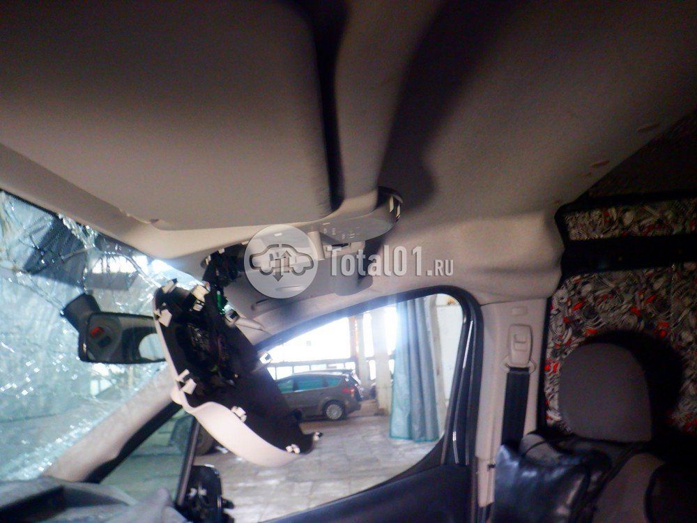 Фото Peugeot Partner 32