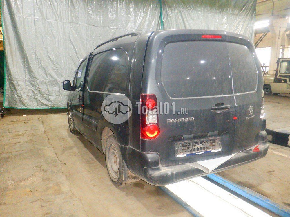 Фото Peugeot Partner 174