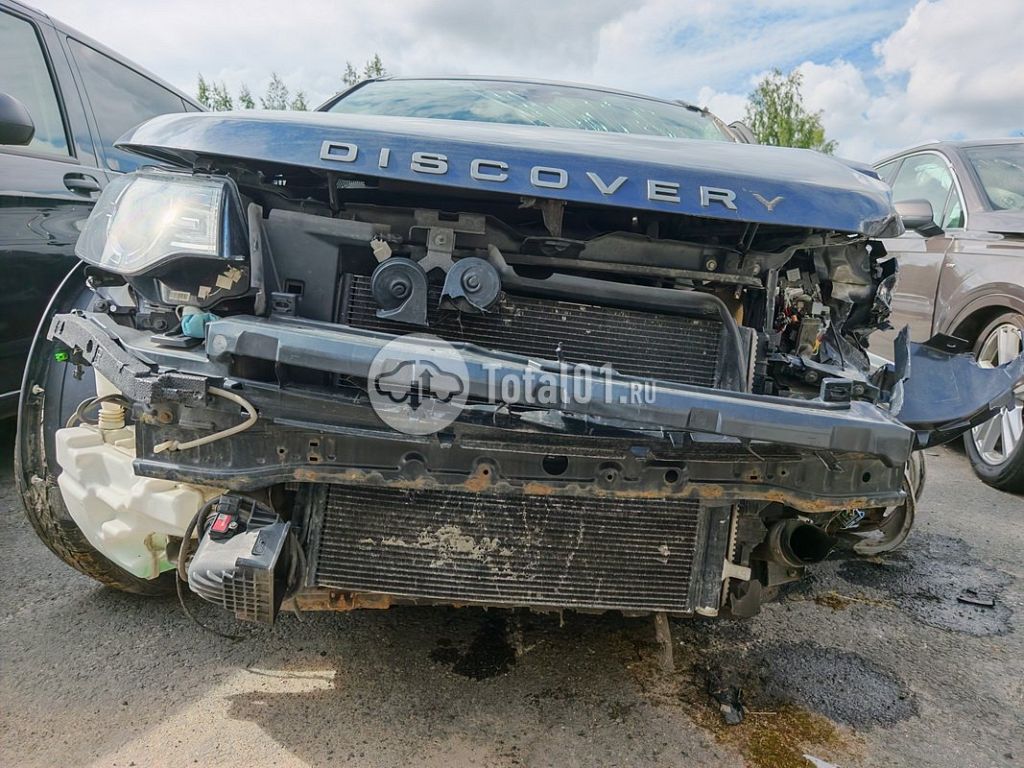 Фото Land Rover Discovery Sport 22