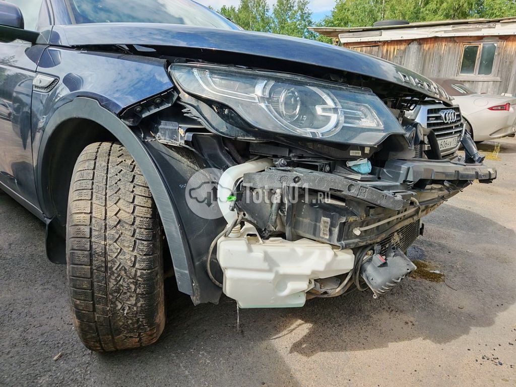 Фото Land Rover Discovery Sport 28