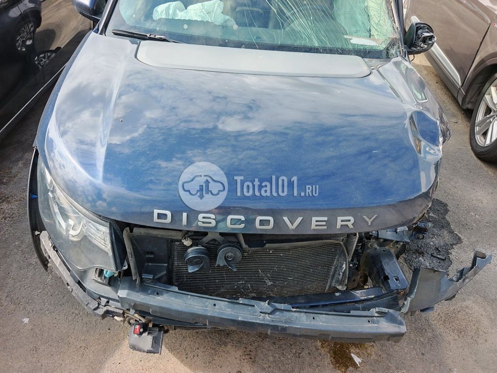 Фото Land Rover Discovery Sport 30