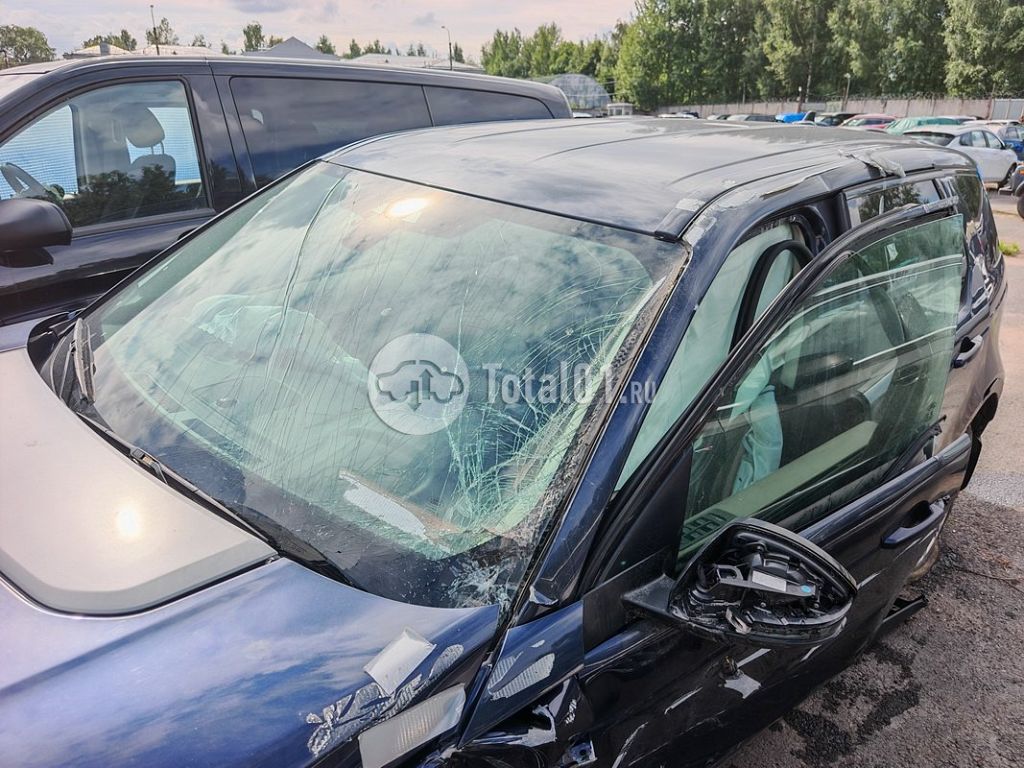 Фото Land Rover Discovery Sport 80