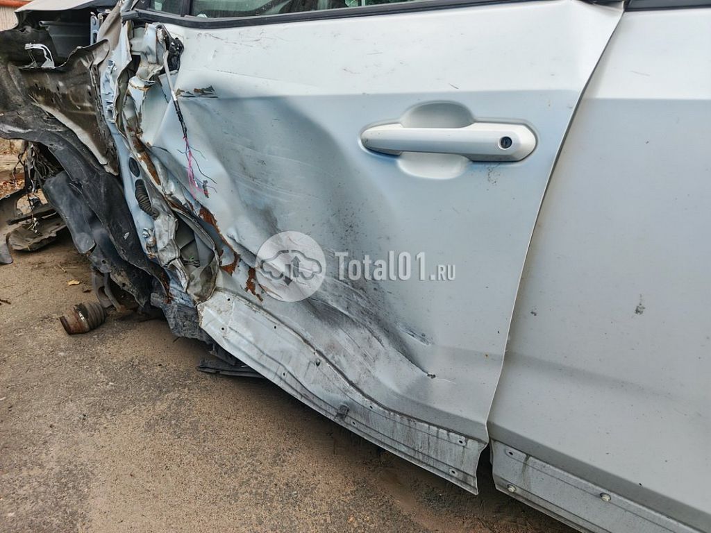 Фото Toyota RAV4 58