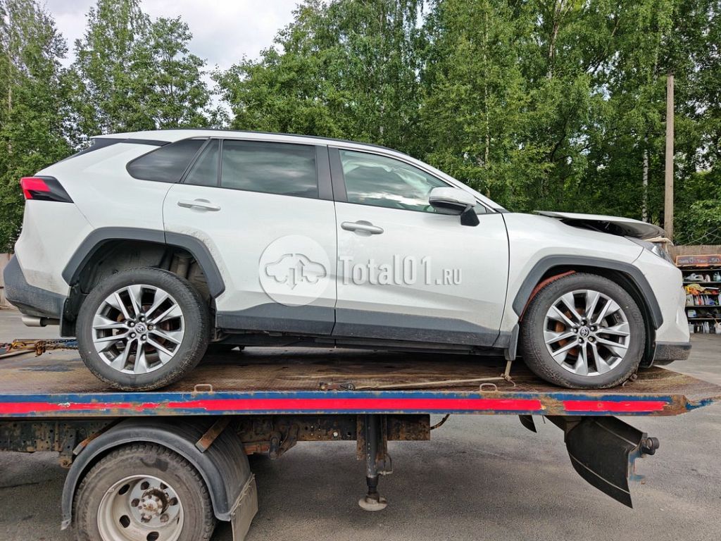 Фото Toyota RAV4 112