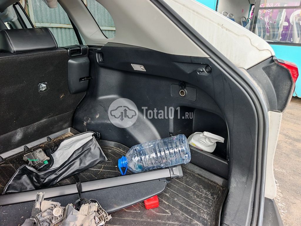 Фото Toyota RAV4 114