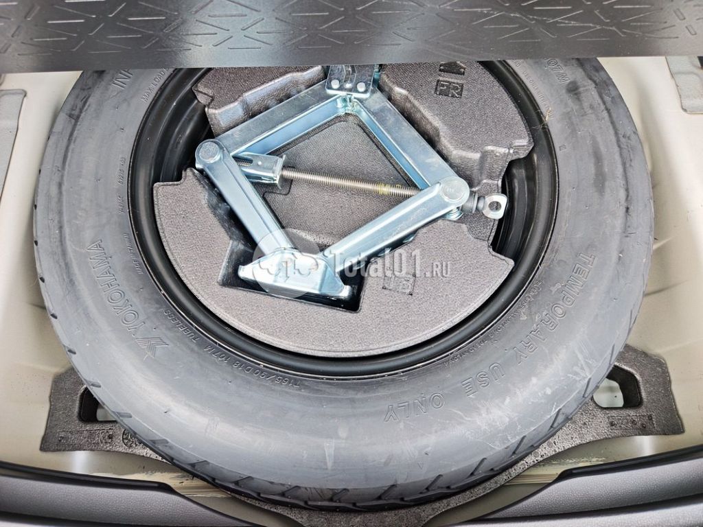 Фото Toyota RAV4 120