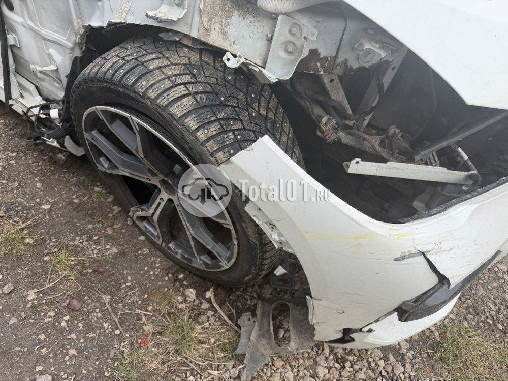Фото BMW X5 6