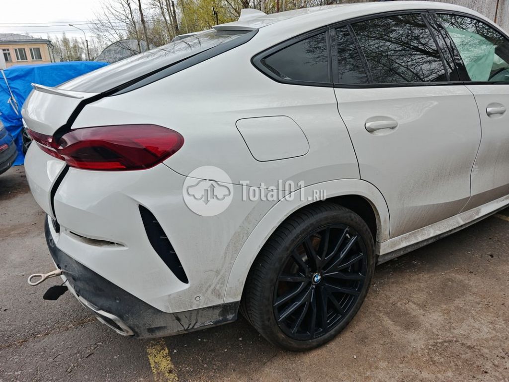 Фото BMW X6 M 22