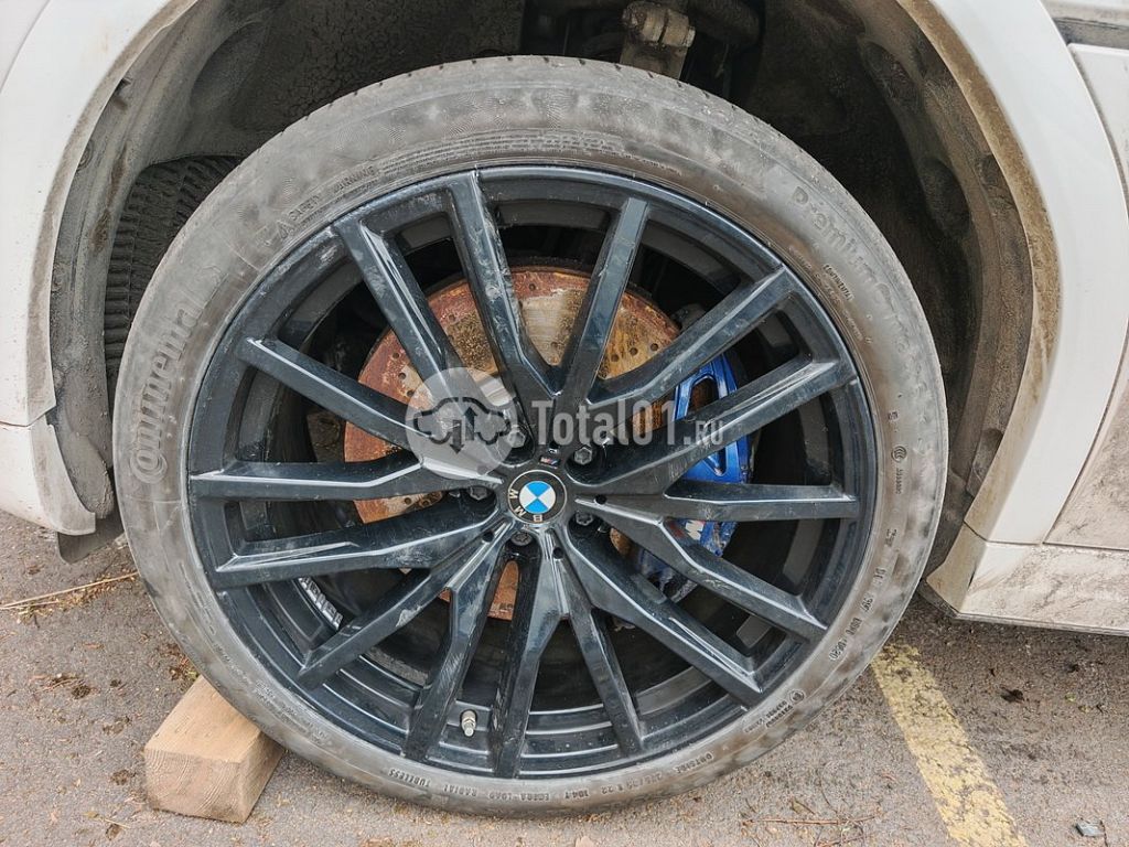 Фото BMW X6 M 176
