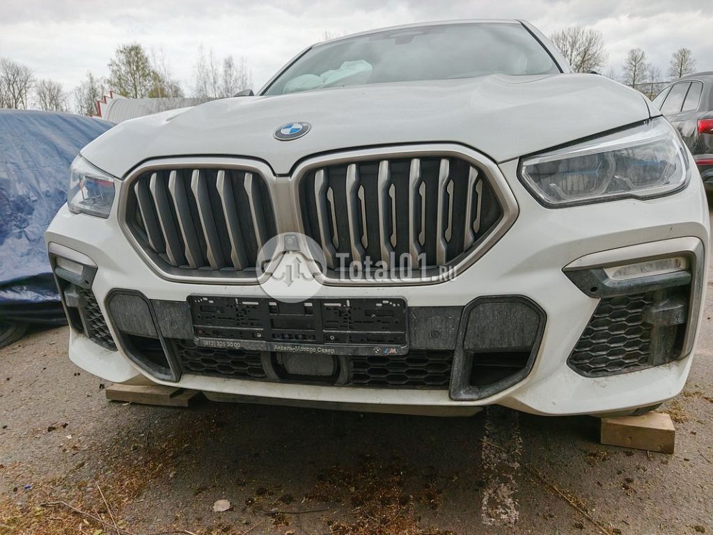 Фото BMW X6 M 182