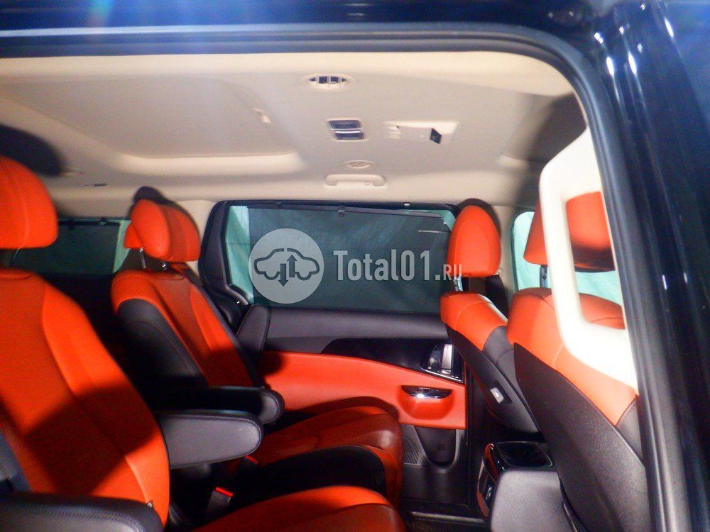 Фото KIA Carnival 56