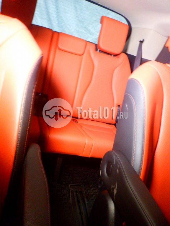 Фото KIA Carnival 62