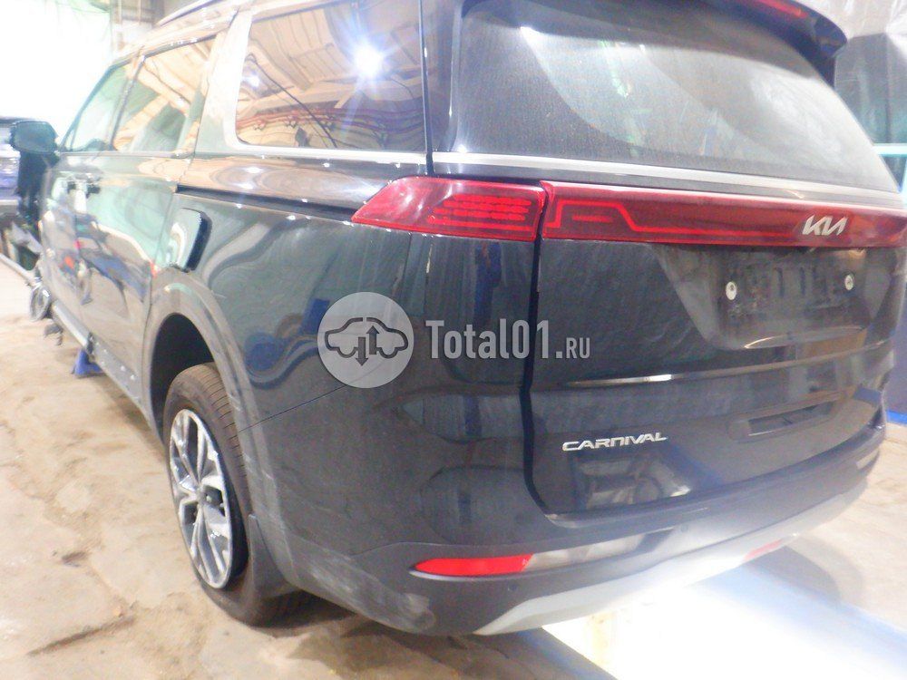 Фото KIA Carnival 196