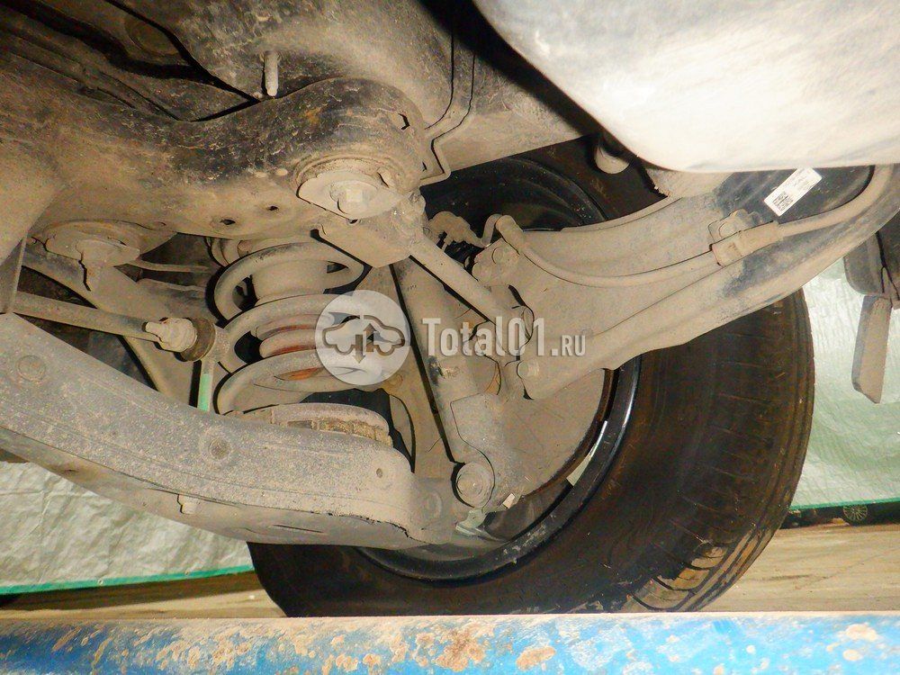 Фото KIA Carnival 256
