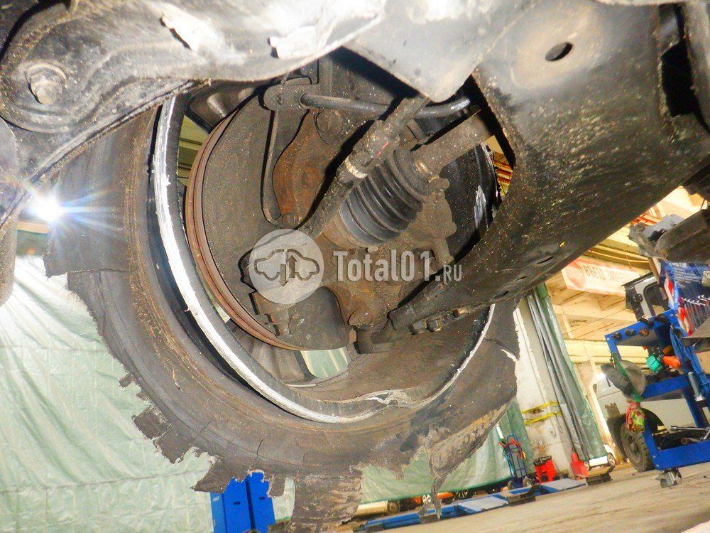 Фото KIA Carnival 286