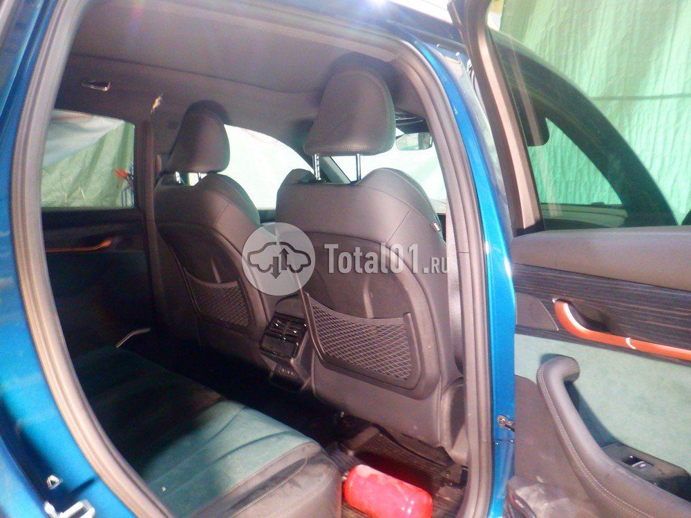 Фото Geely Monjaro 46