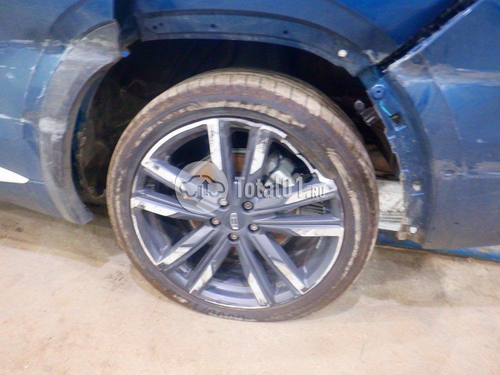 Фото Geely Monjaro 190