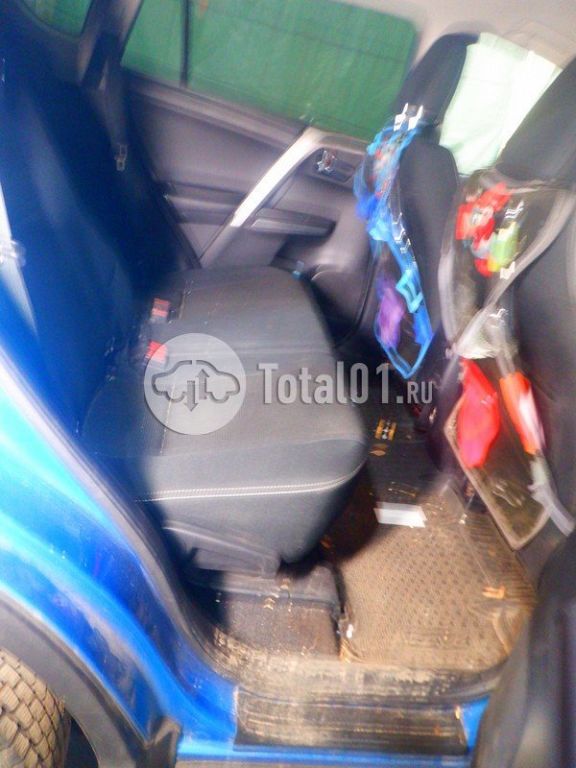 Фото Toyota RAV4 54