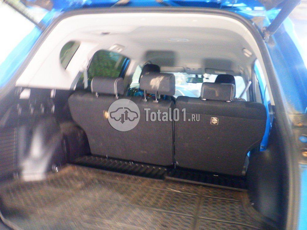 Фото Toyota RAV4 76