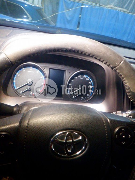 Фото Toyota RAV4 110