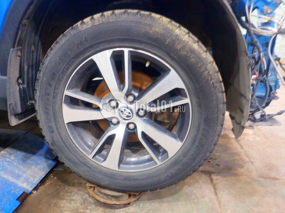 Фото Toyota RAV4 158