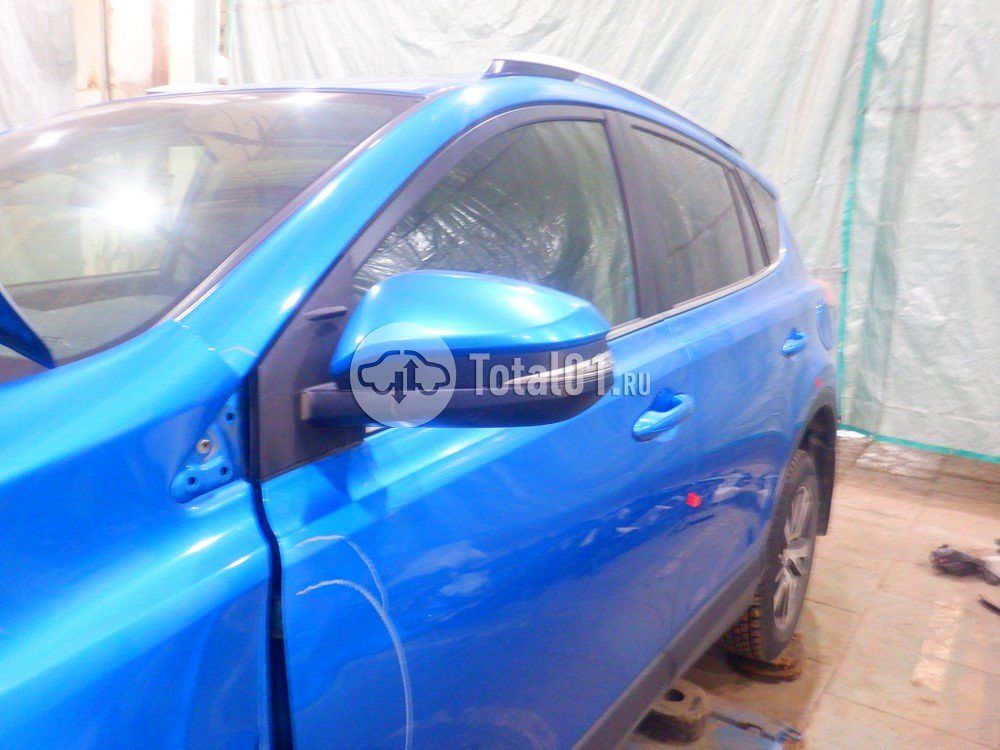 Фото Toyota RAV4 230